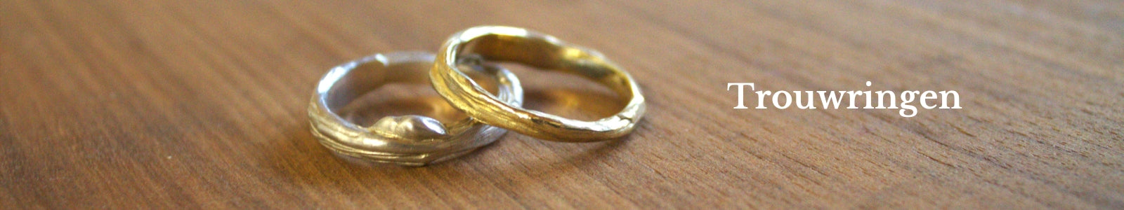 Trouwringen uit de natuur. Ringen van verschillende soorten goud met of zonder edelstenen. Handgemaakt van hoge kwaliteit door Goudsmederij Goedbloed. Ontdek de collectie.